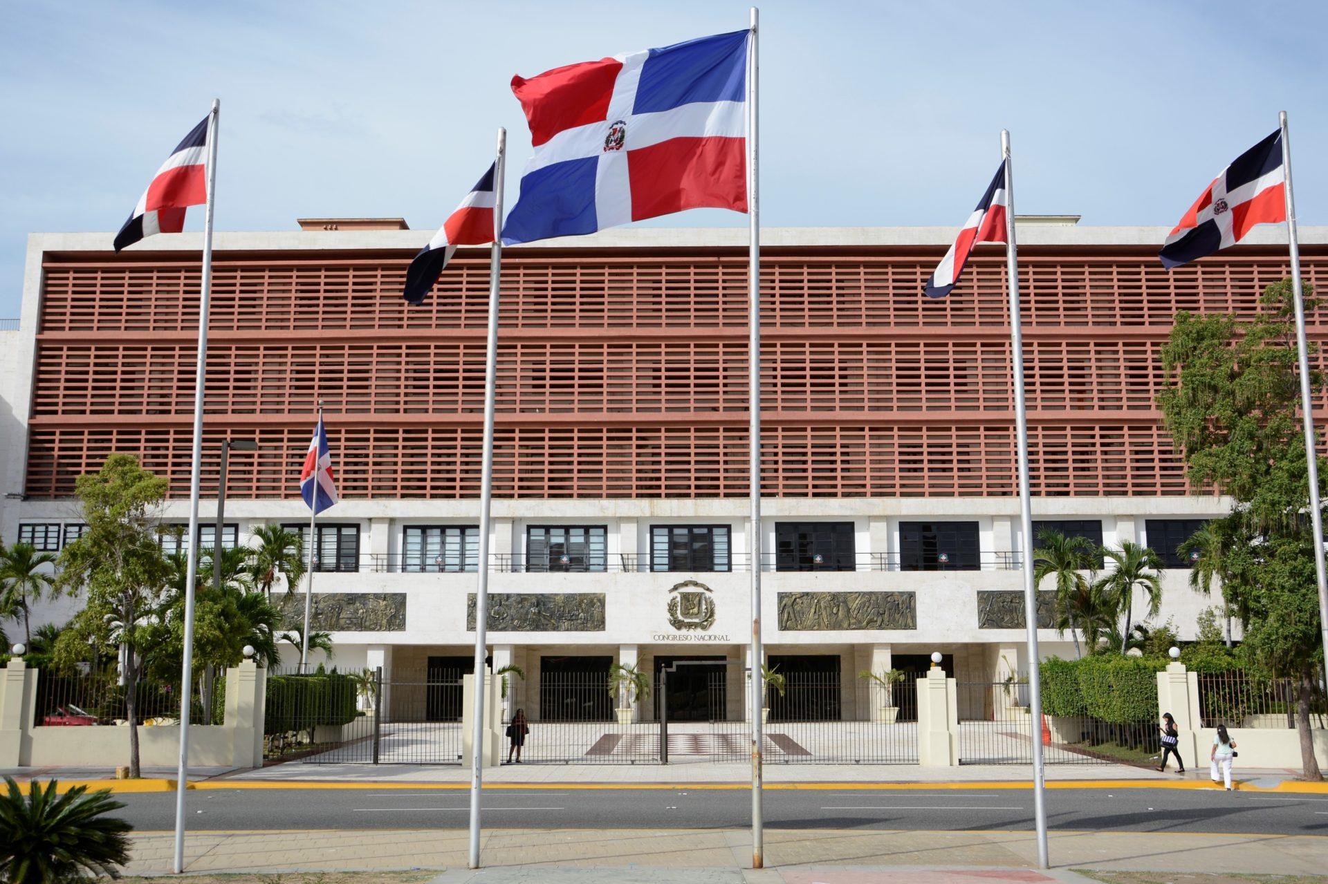 SENADO APRUEBA LEY QUE SACUDE EL SECTOR INMOBILIARIO