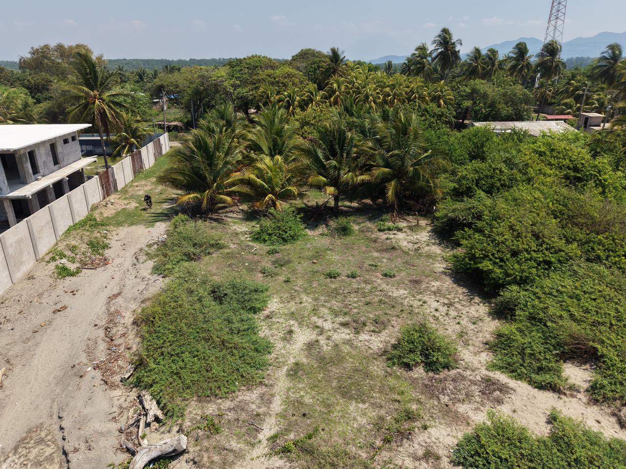 Playa El Espino: El Gigante Dormido de la Inversión Turística en El Salvador