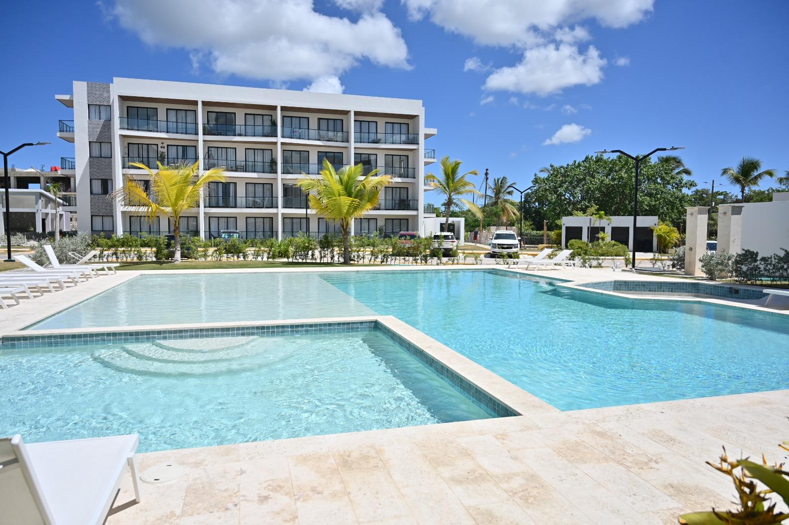 Apartamento Amueblado en Renta | The Towers Vista Cana | 1 Hab. | US$1,300