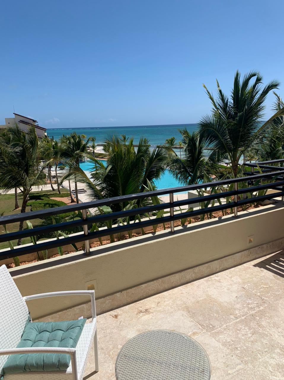 MINI PENTHOUSE VISTA A LA PLAYA Y PISCINA