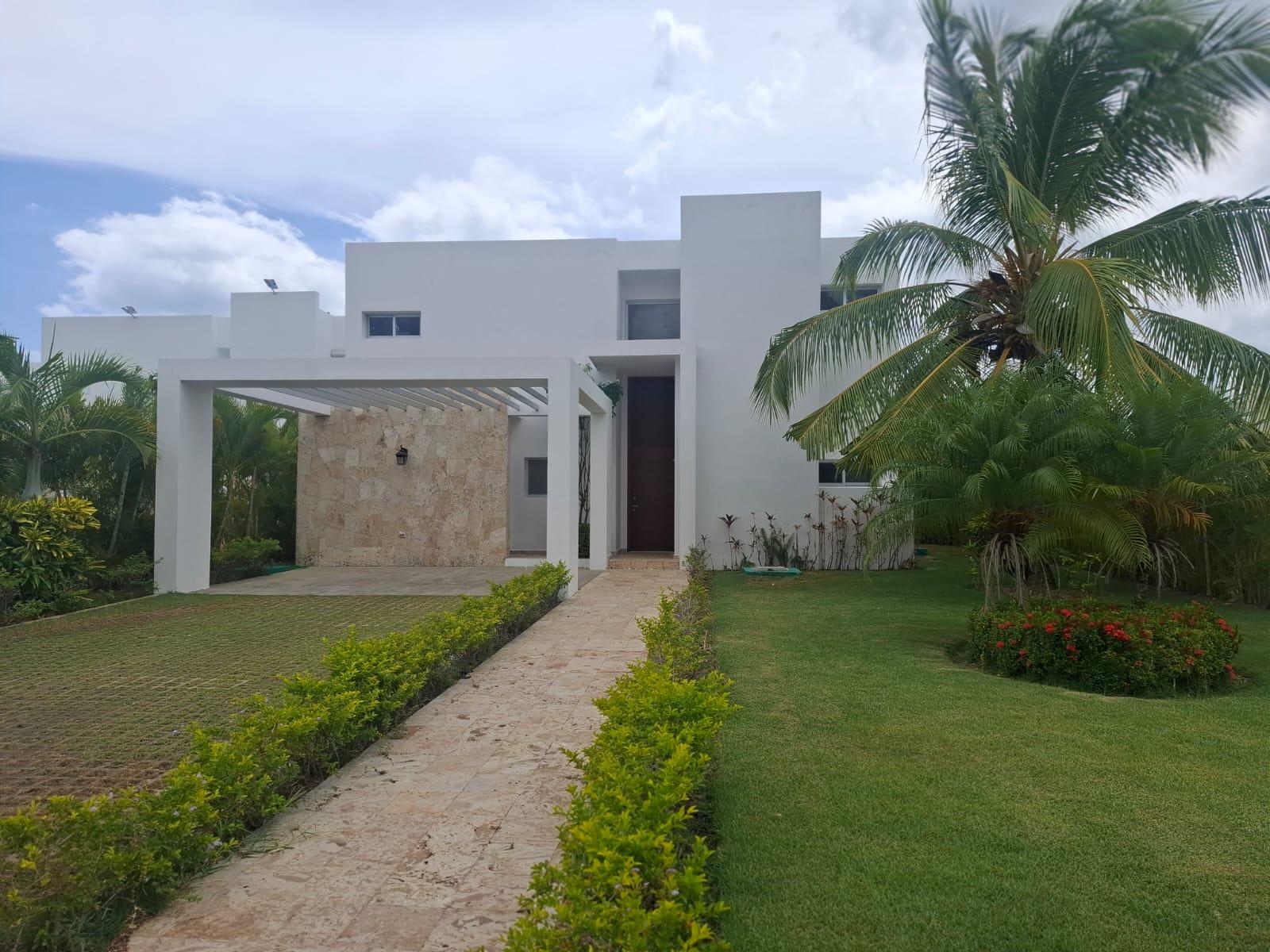 Villa de EnsueƱo en Playa Nueva Romana