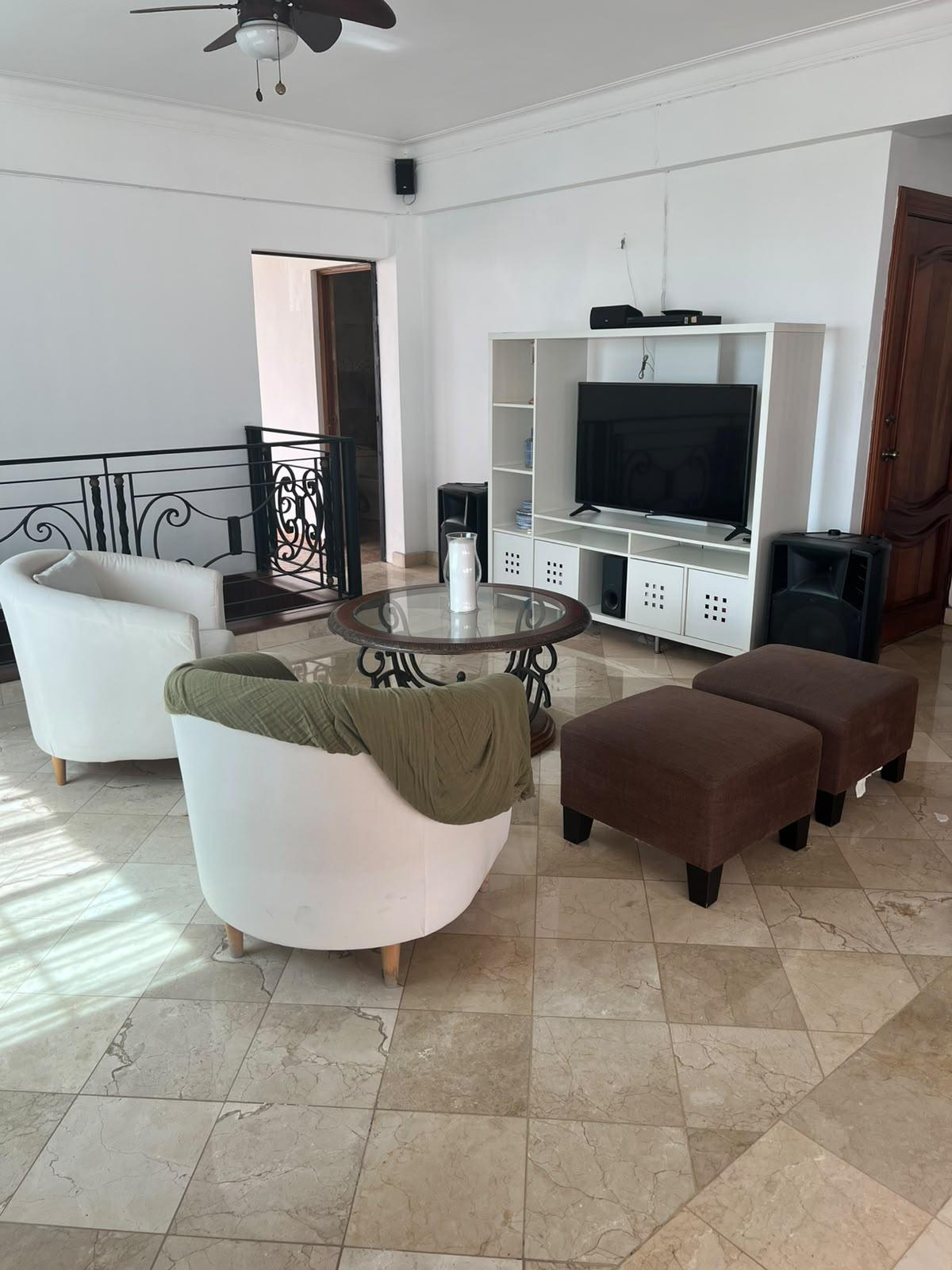 Penthouse en venta de 3 habitaciones en Renacimiento