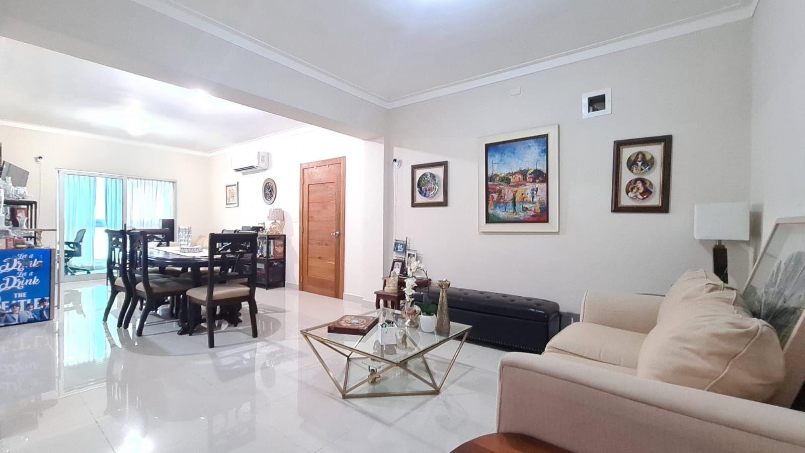 Apartamento en venta sin muebles, Evaristo Morales¡¡