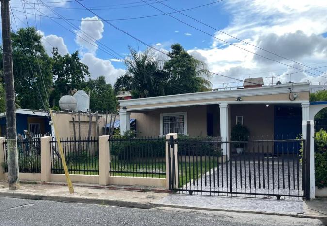 CASA EN VENTA EN VILLA CARMEN - SDE