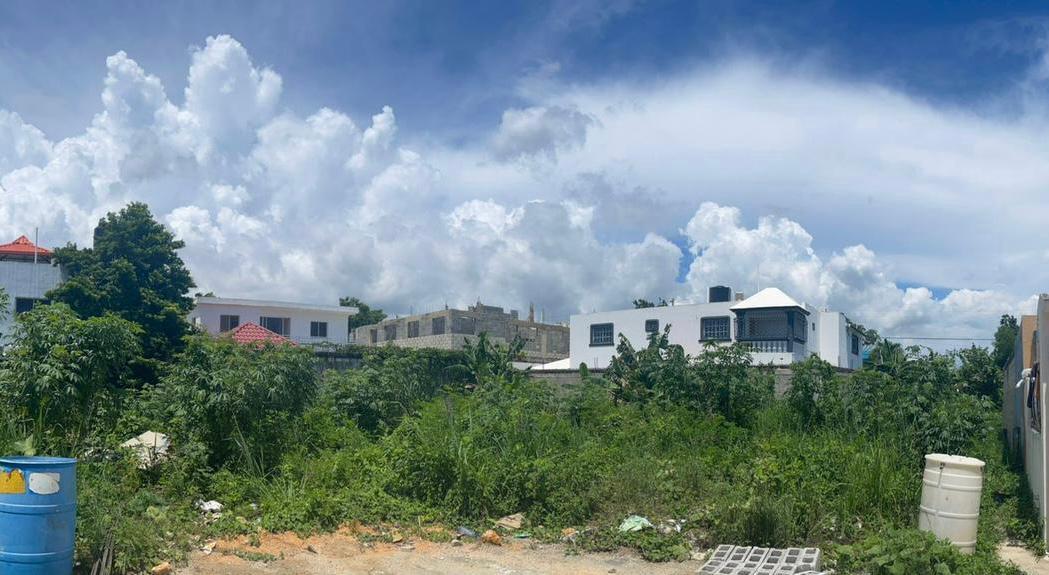 Lot in Brisa Oriental