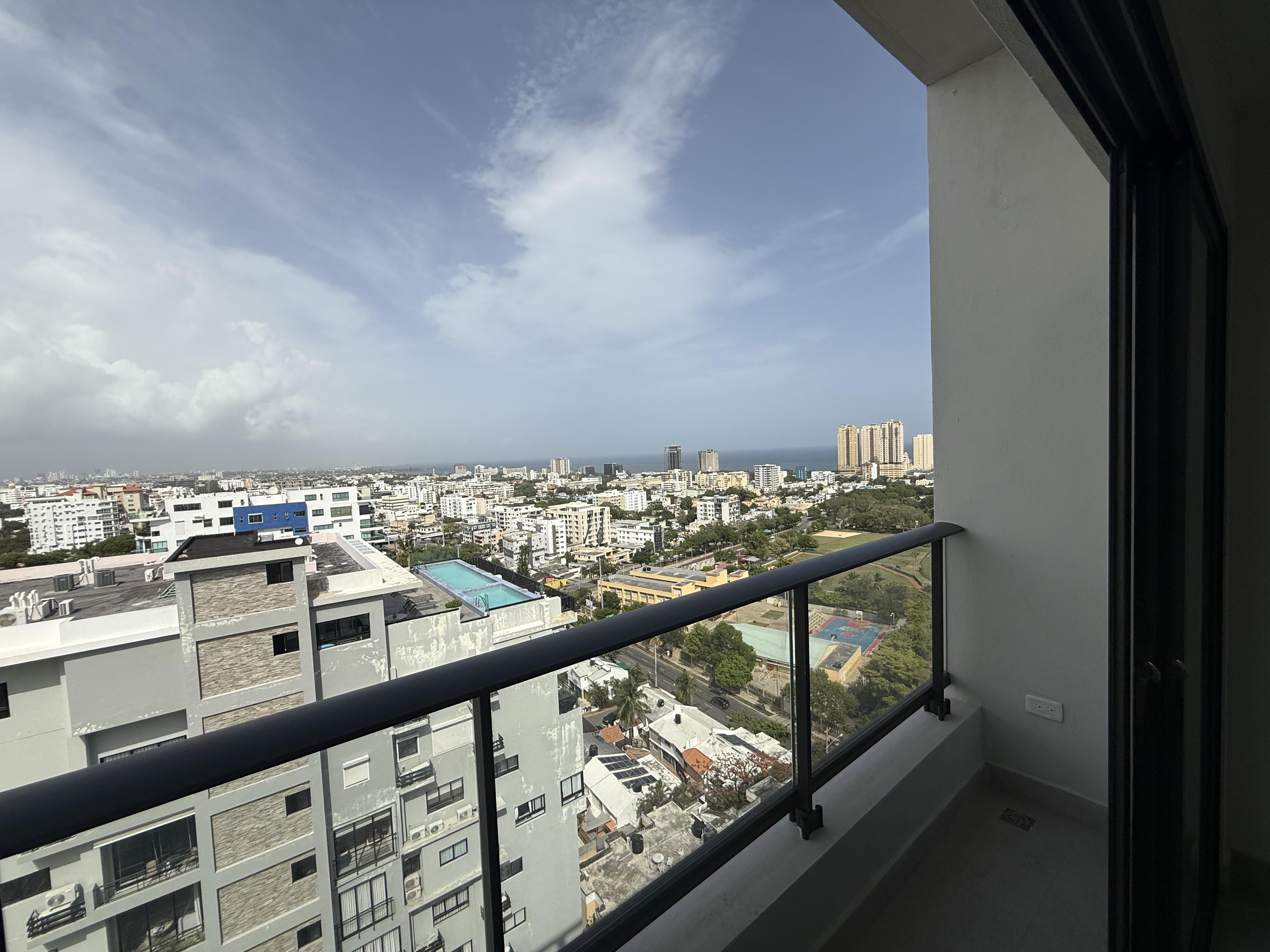 Penthouse en Zona Universitaria nuevo a estrenar