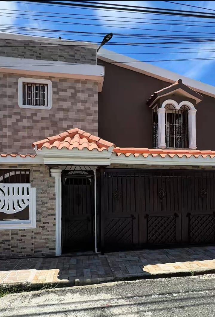 Casa en venta en San Isidro Afuera, Santo Domingo Este