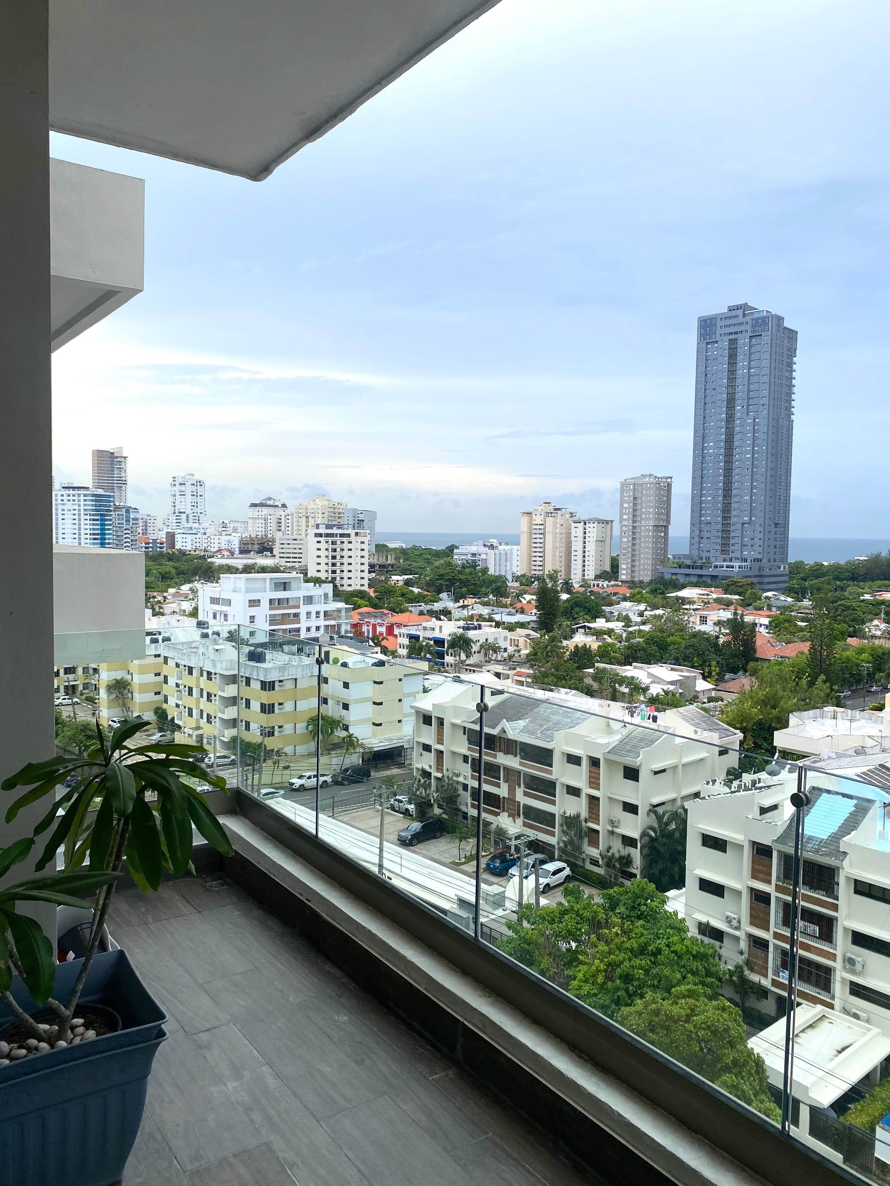 Apartamento en venta en Los Cacicazgos, Santo Domingo D.N.