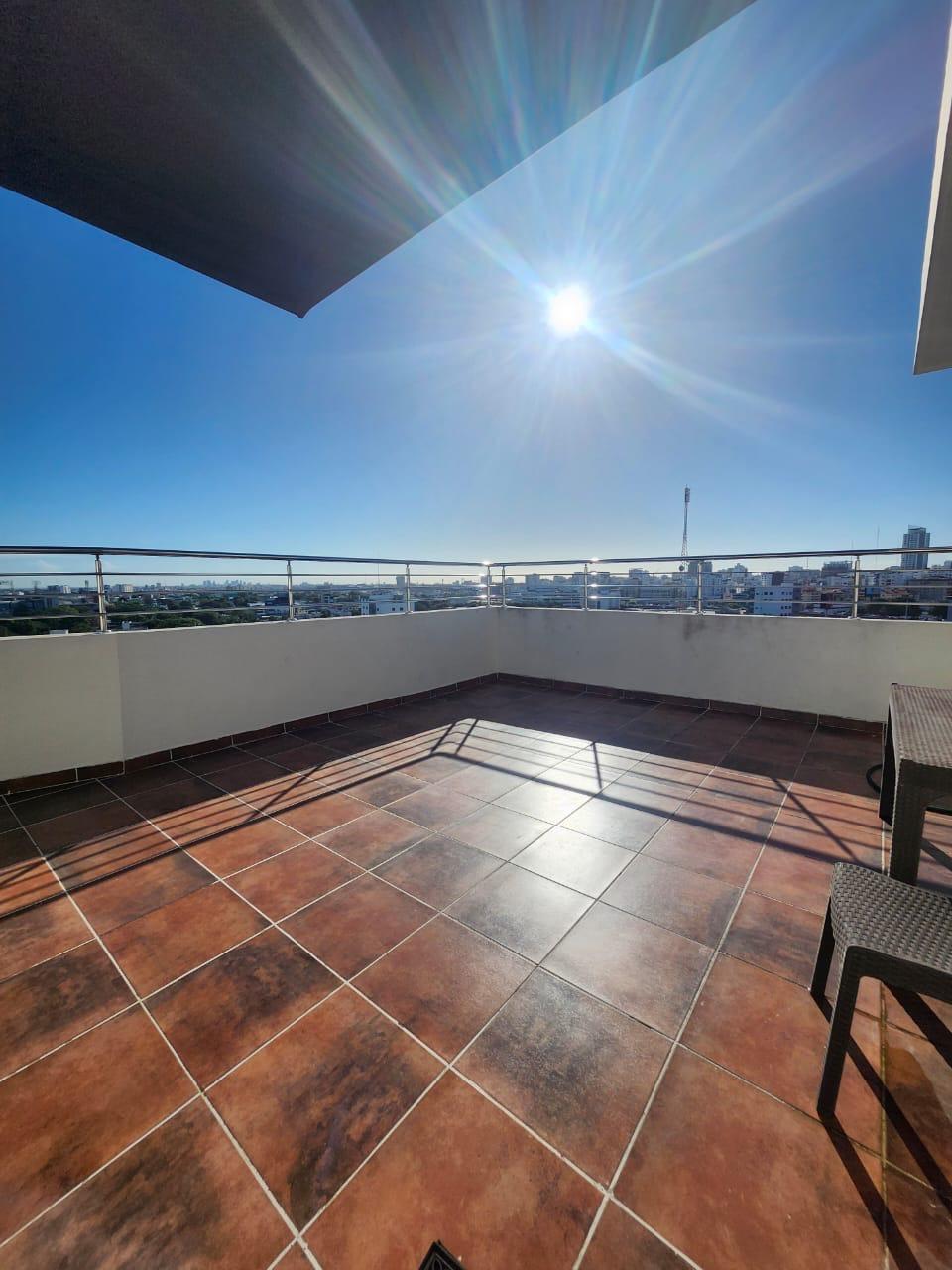 Penthouse en venta en Arroyo Hondo, Santo Domingo D.N.