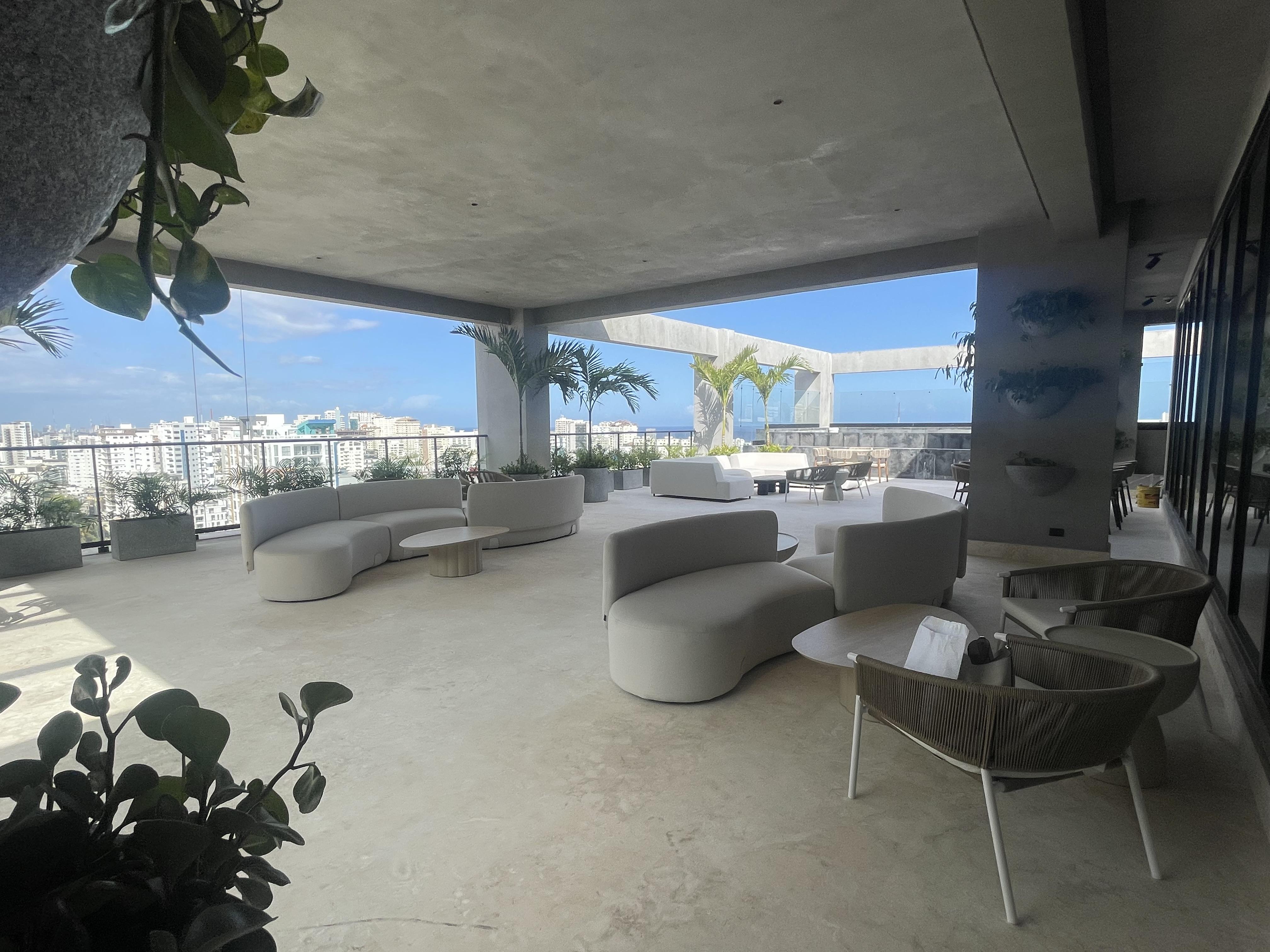 Apartamento en venta en Piantini! Vive en una de las zonas más exclusivas de Santo Domingo. Amplios espacios, Acabados de lujo, Excelente ubicación, proximo a los principales restaurantes y bares de la ciudad.
