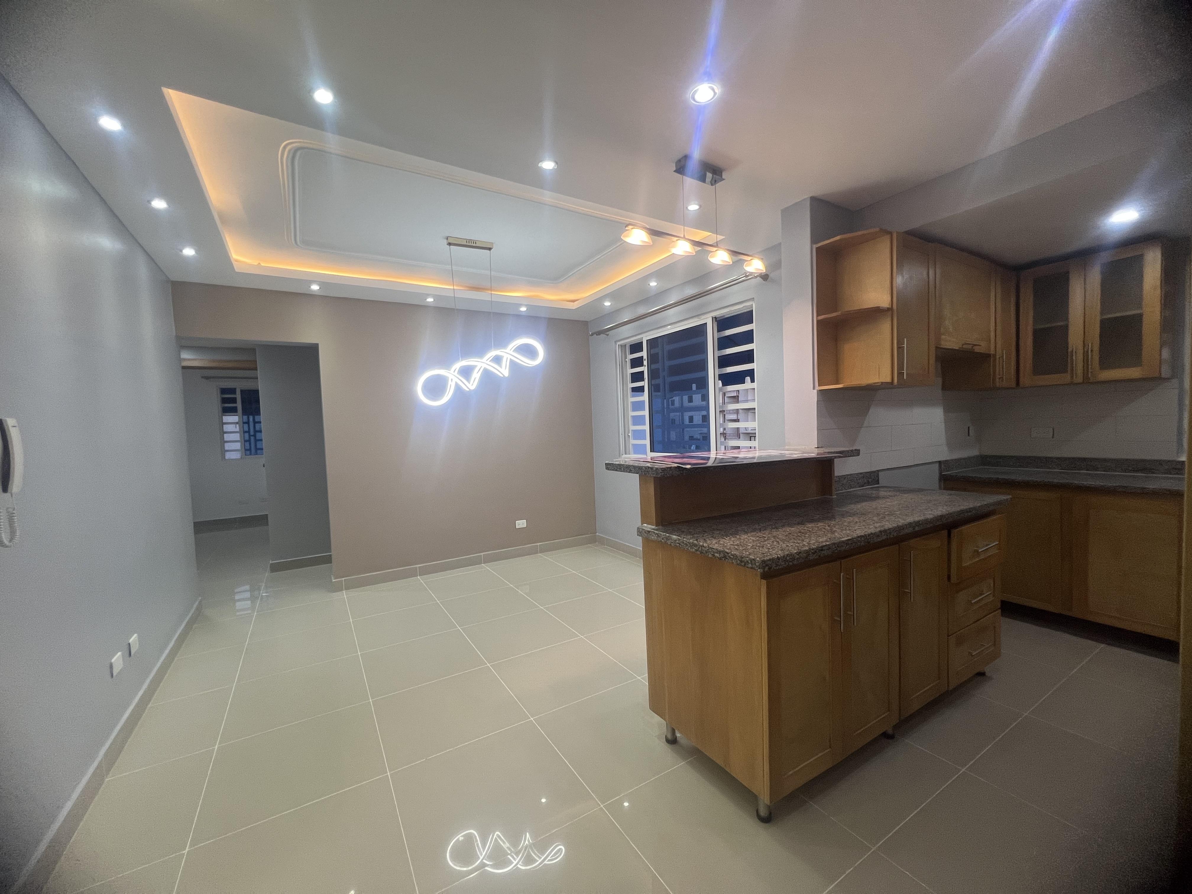 Amplio y acogedor apartamento en alquiler en la Jacobo Majluta