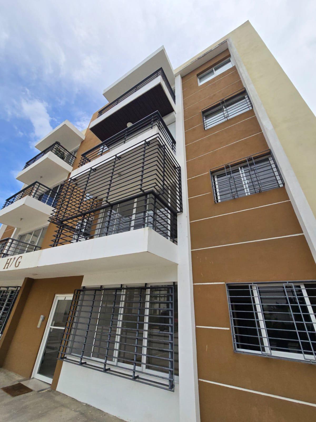 Alquilo apartamento en Residencial Vereda, Santiago, RD.