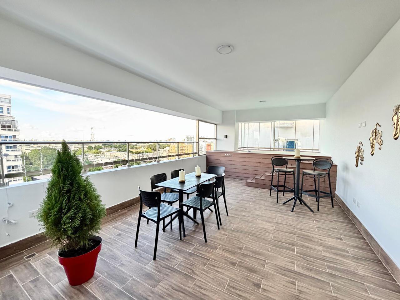 Apartamento de 3 habitaciones en alquiler en Urbanización Real