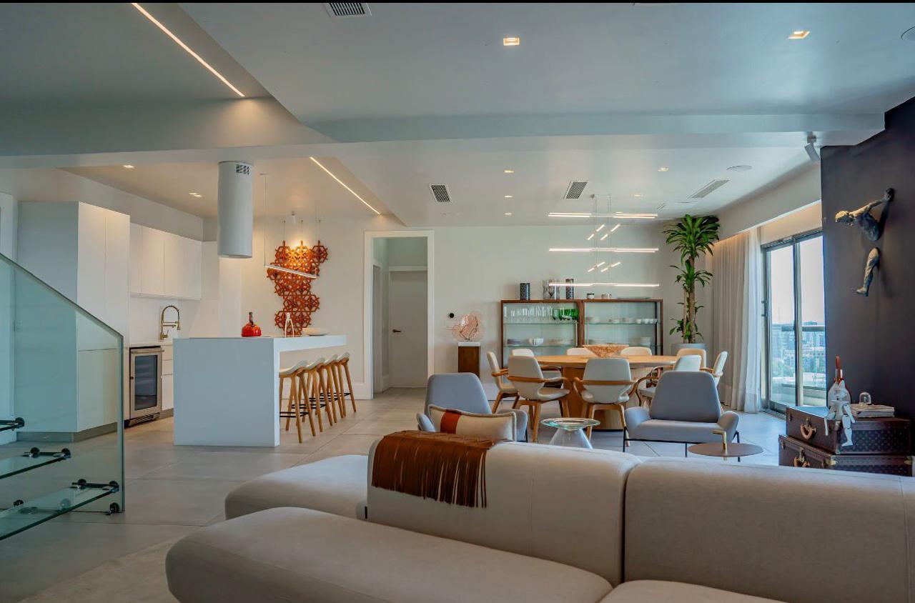 Increible Penthouse en La Julia