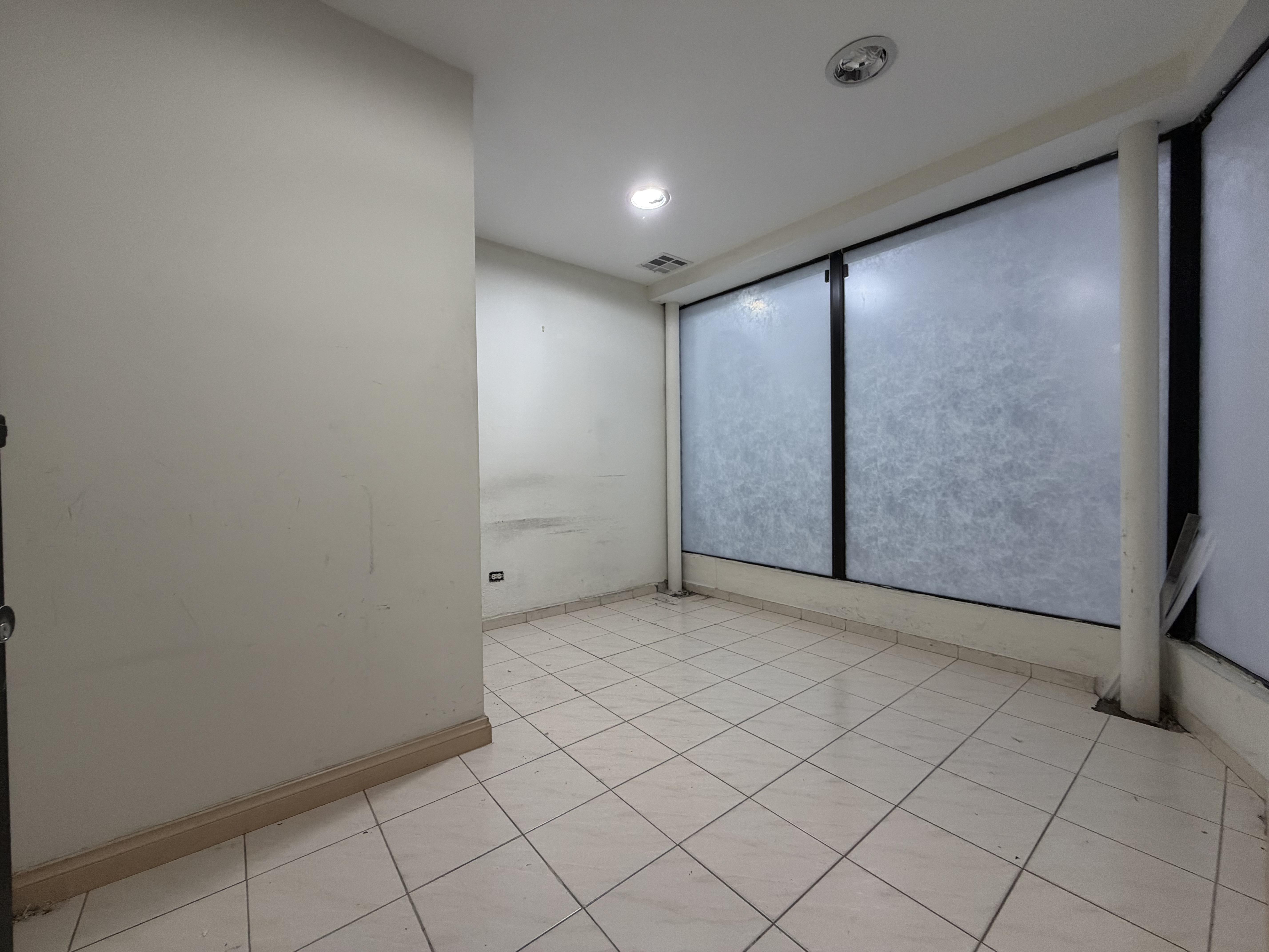 Local comercial en Piantini