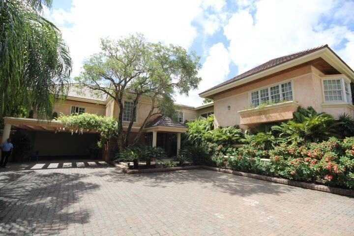 CASA EN ALQUILER Y VENTA, SECTOR DE LOS PINOS.