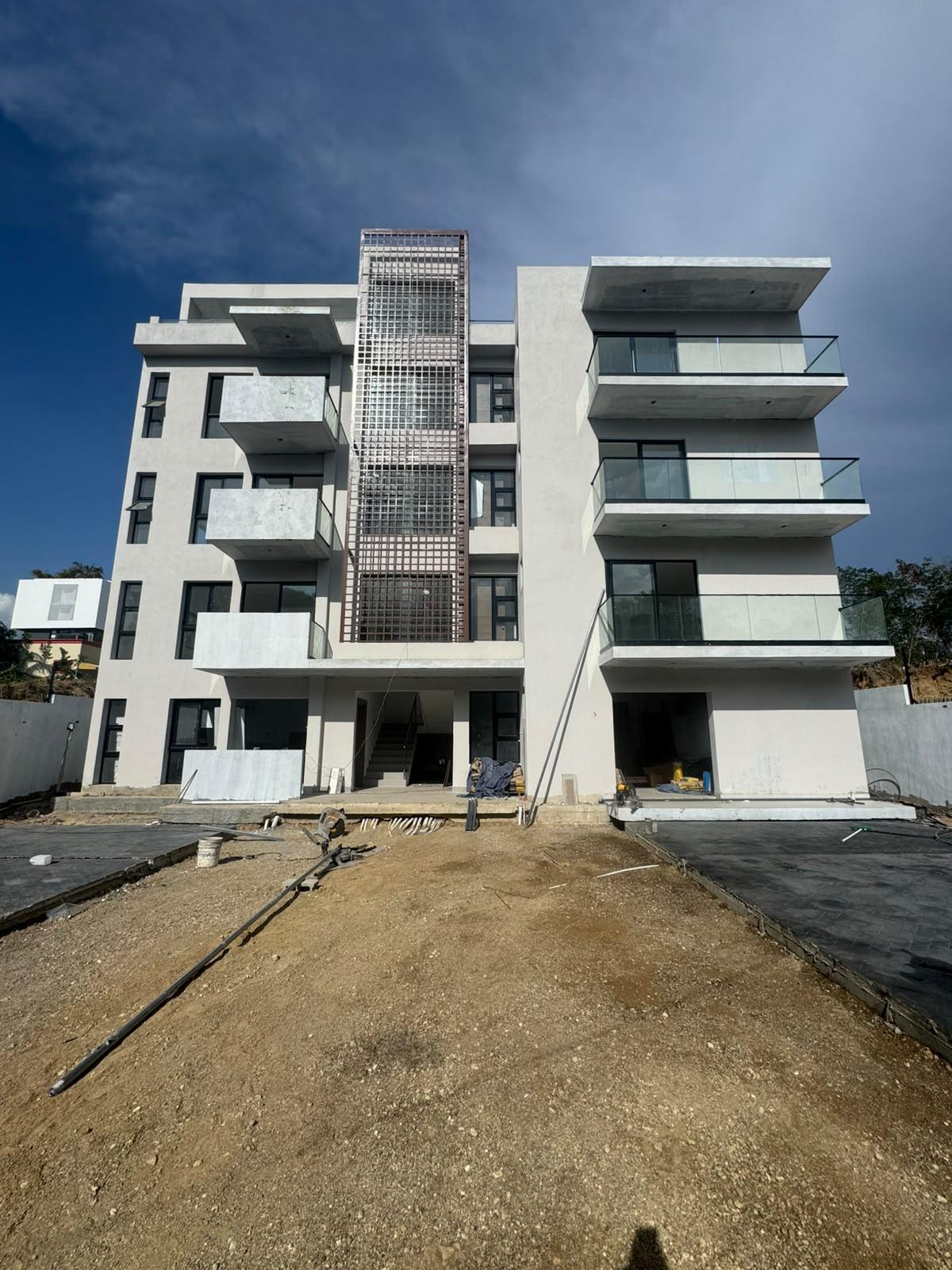 Apartamento Nuevo En Urbanización Thomen