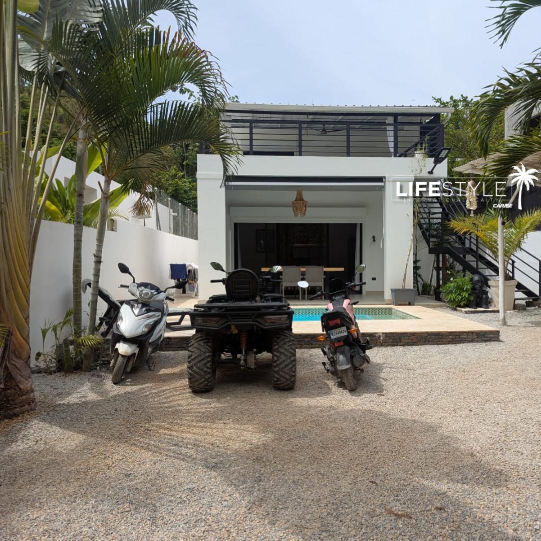 Beautiful 3-Bedroom Villa with Rental Potential