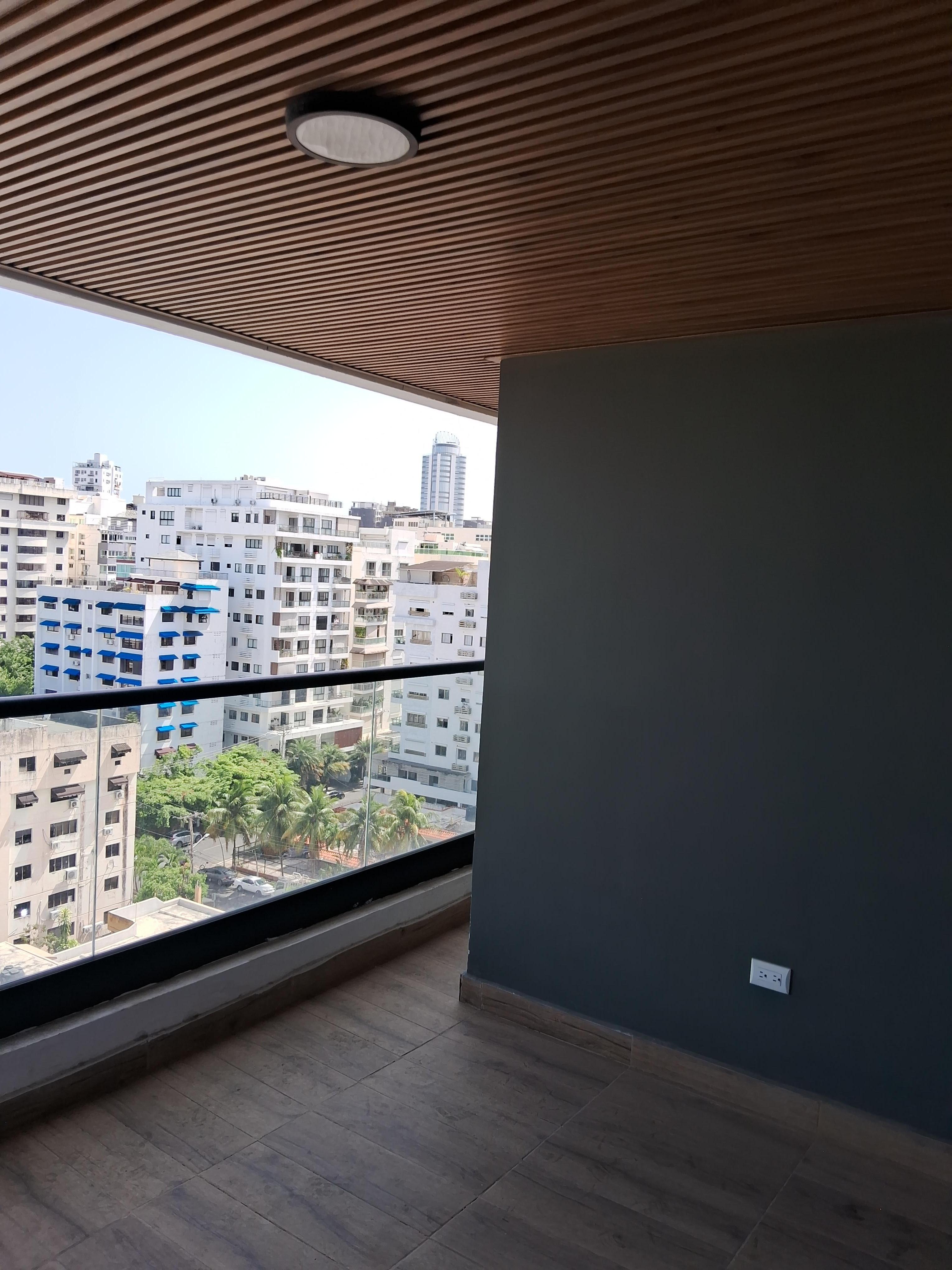 APARTAMENTO EN VENTA, A ESTRENAR, EN NACO!!