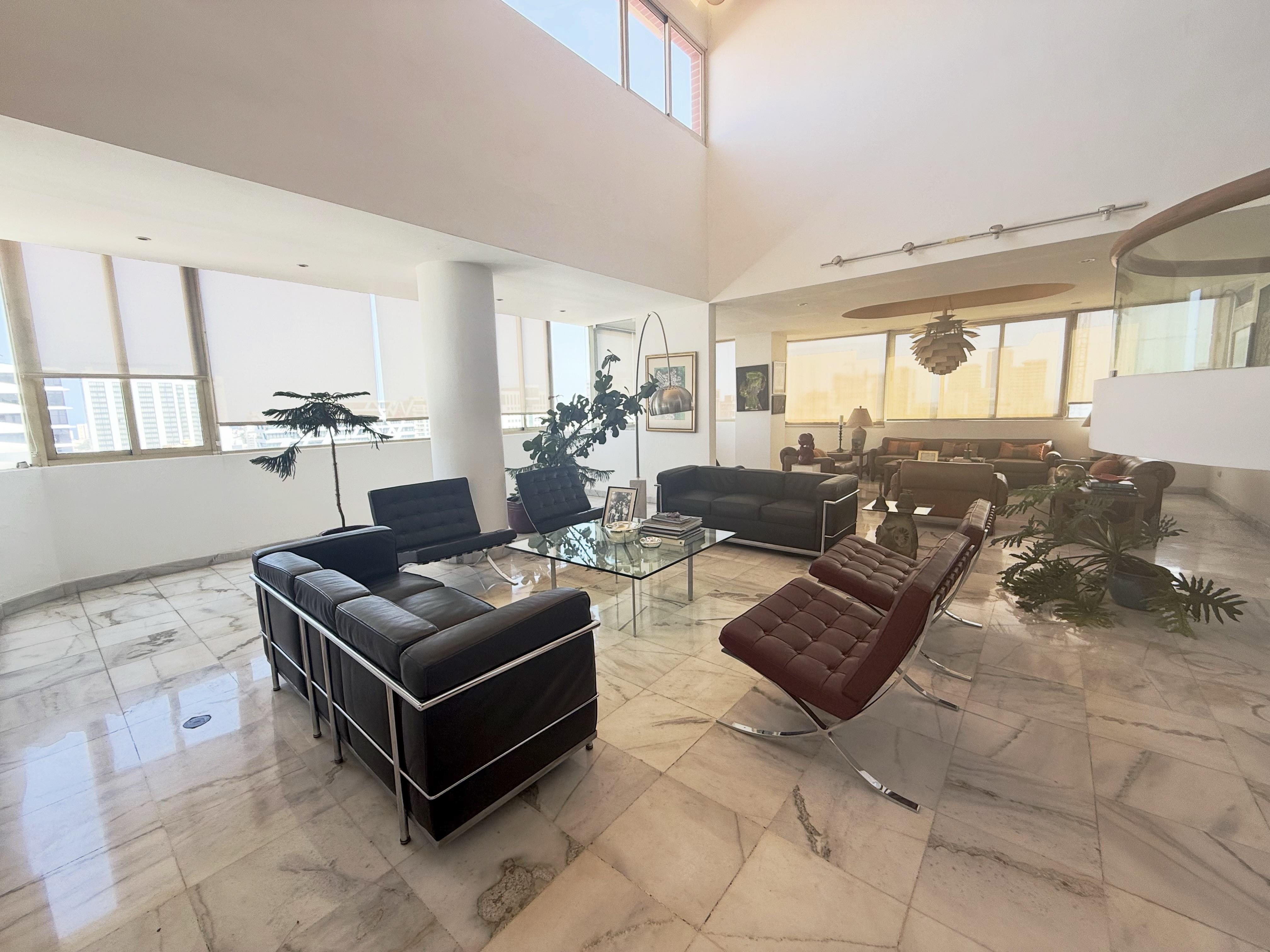 Proyecto Exclusivo en Avenida Anacaona - Apartamentos de 3 habitaciones