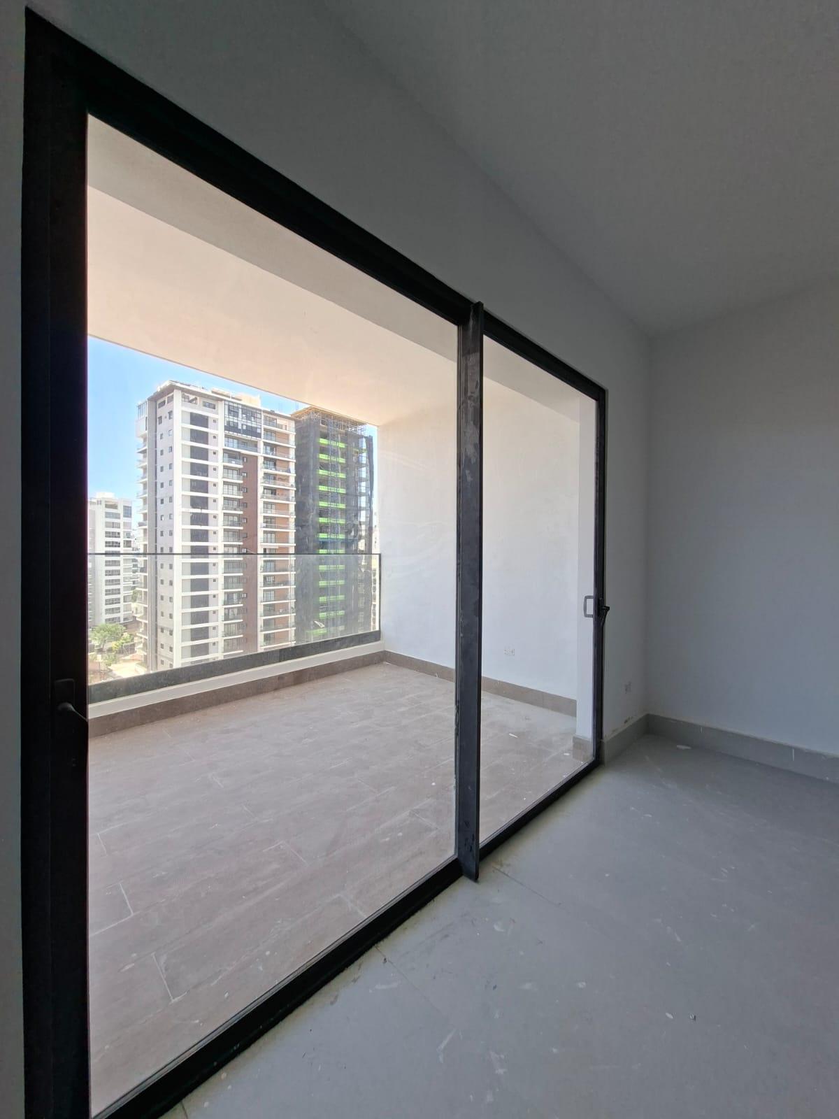 En venta Amplio y moderno apartamento de 3 habitaciones en el ensanche Naco. .