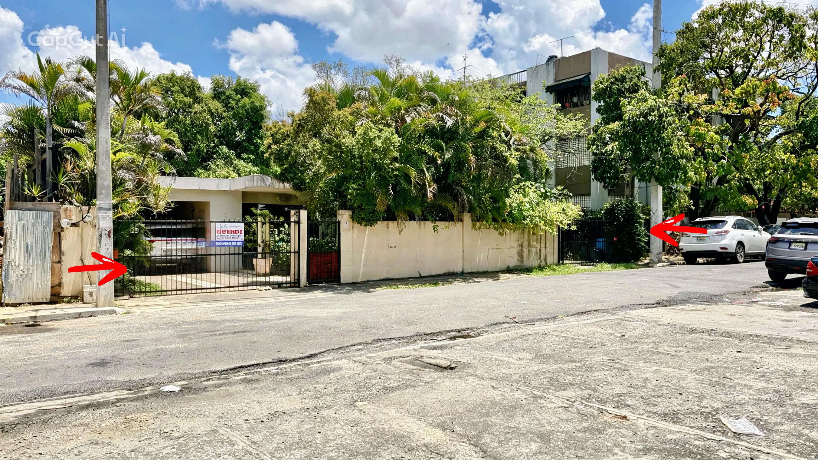 Venta de Solar Arroyo Hondo Viejo 19.90 de frente · 32.31 fondo norte · 19.82 Trasero · 30.86 fondo sur *633.37 m2. RD$42.0MM, cerca Galería 360