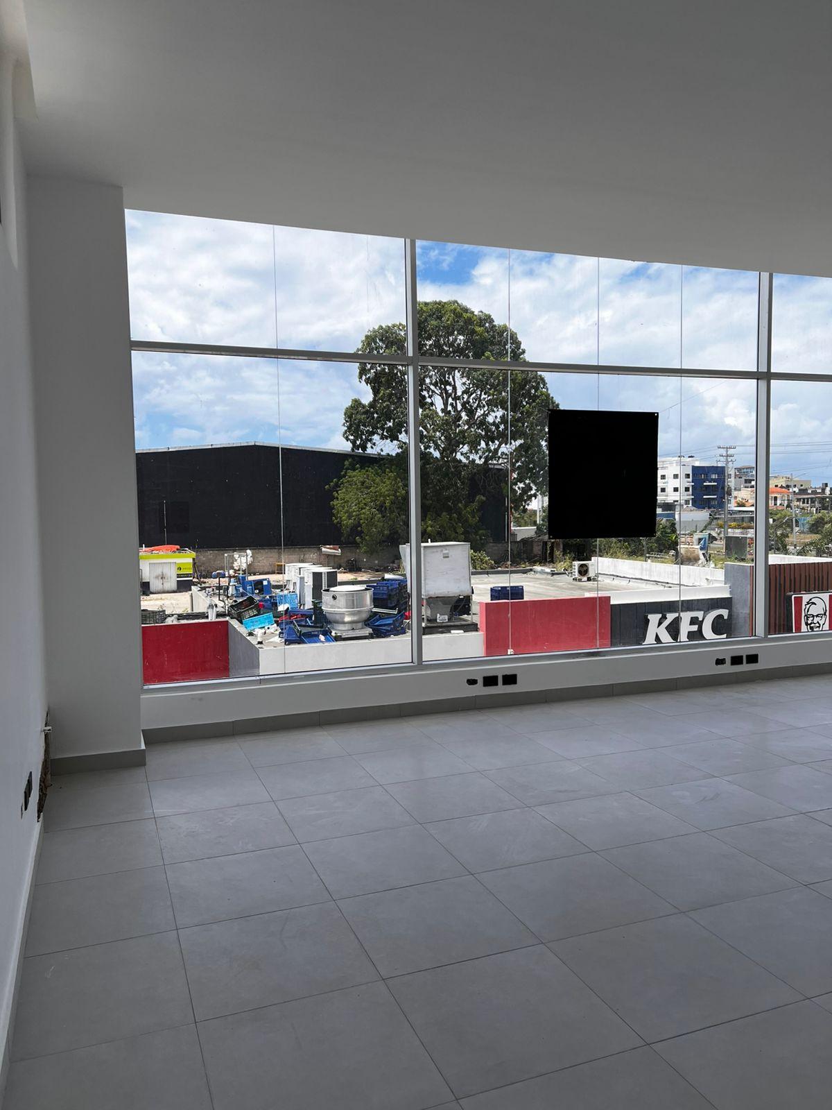 Rento Local Comercial En Prado Oriental