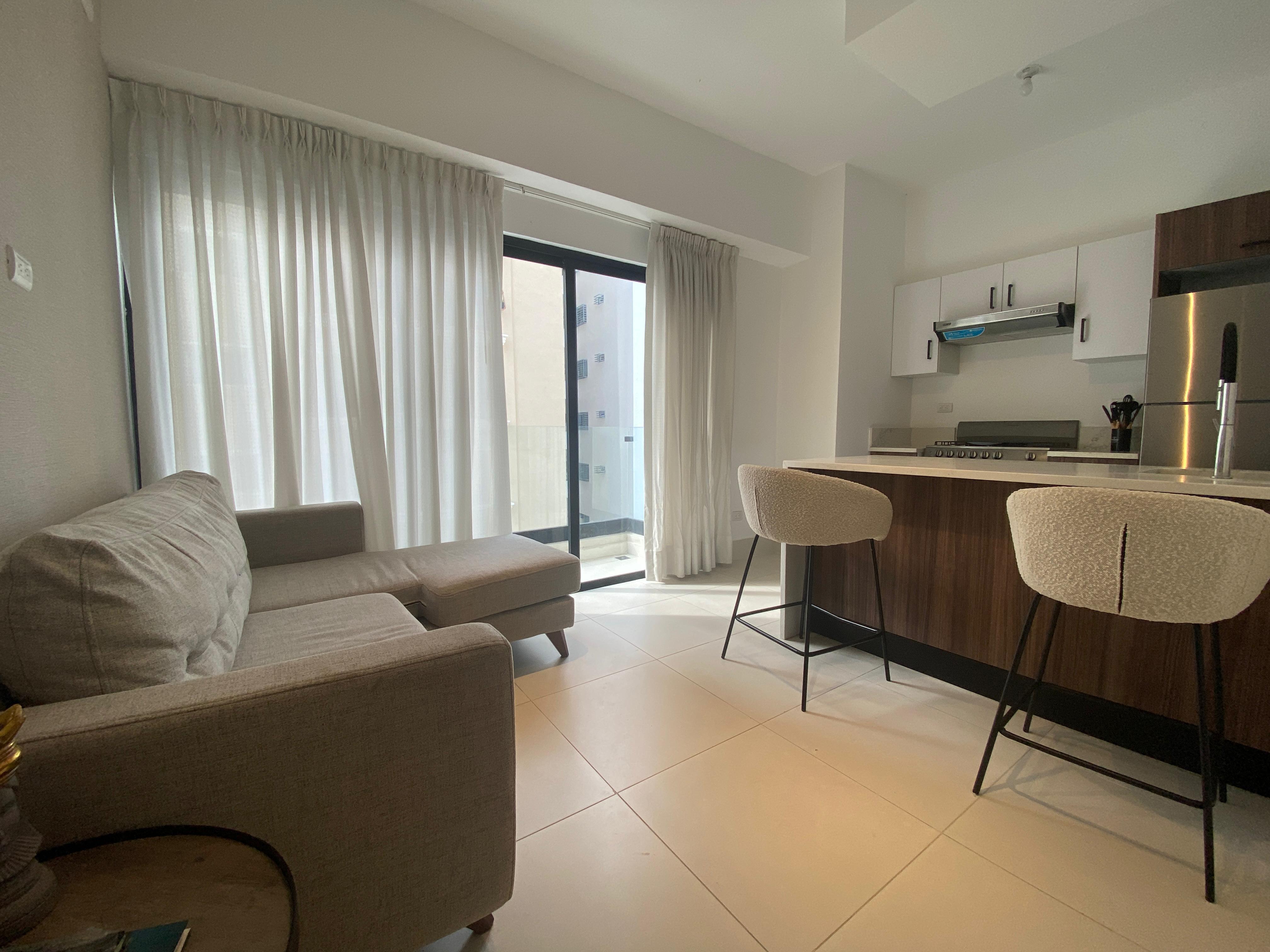 Alquilo apartamento amueblado de 1 habitación en 📍Serrallés