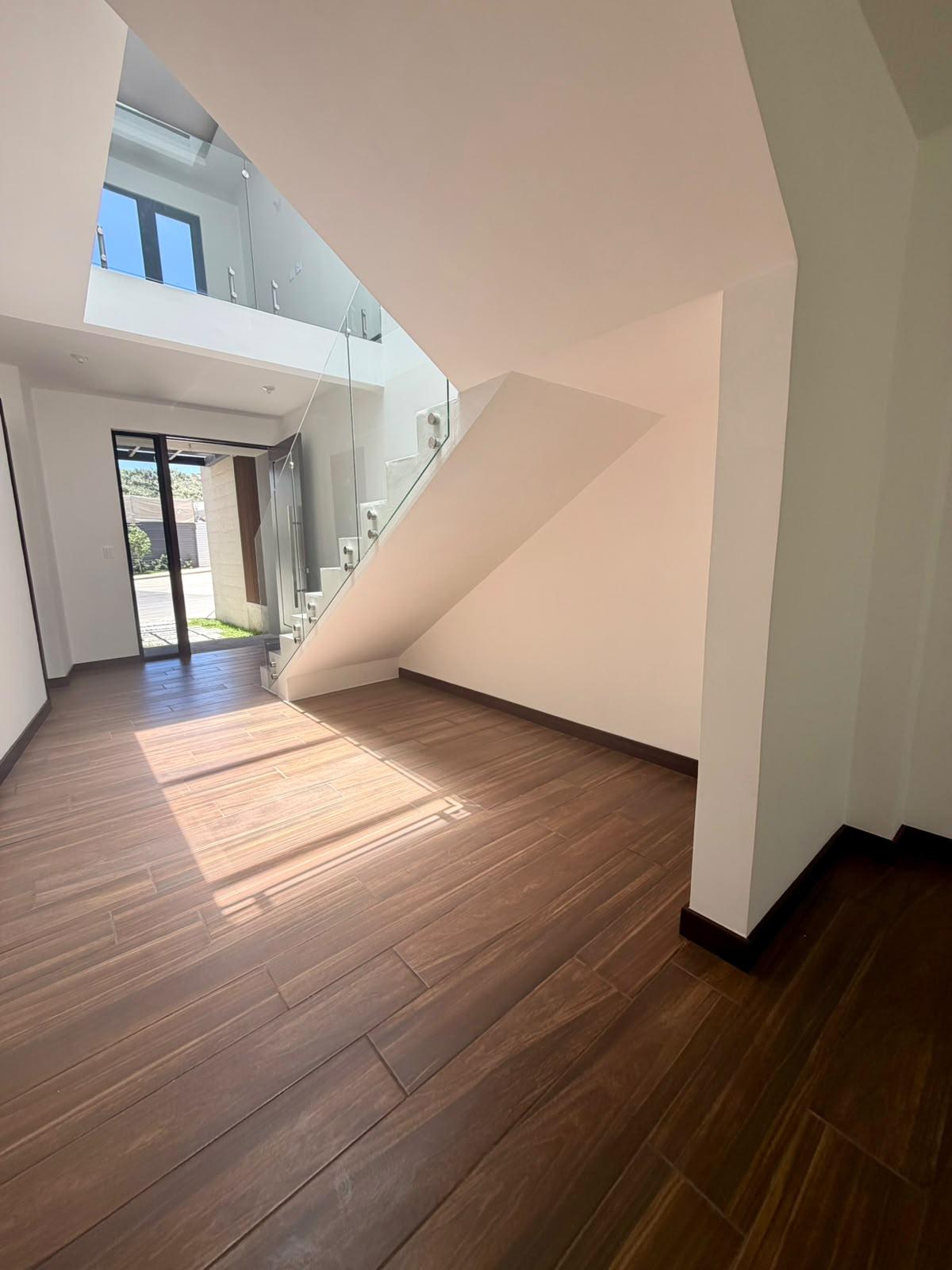 Casa en renta en Lugana - Zona 16