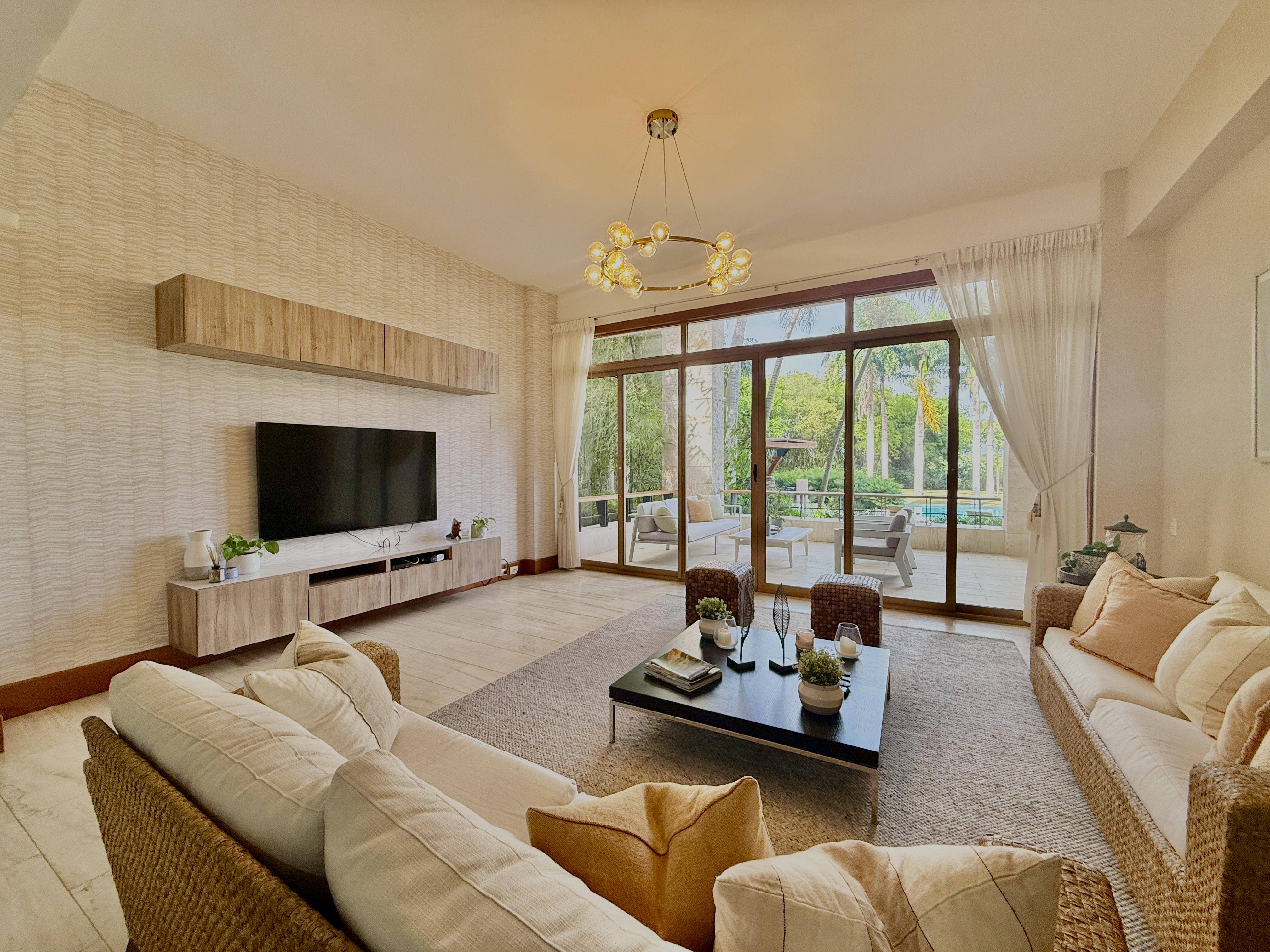 Exclusivo apartamento amueblado en Casa de Campo | Vista al golf | 3 hab | Los Altos