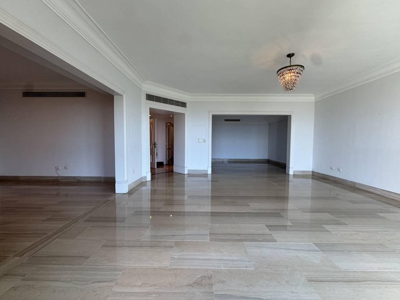 Exclusivo Apartamento en Alquiler en Anacaona | 447 m² | 4 Habitaciones