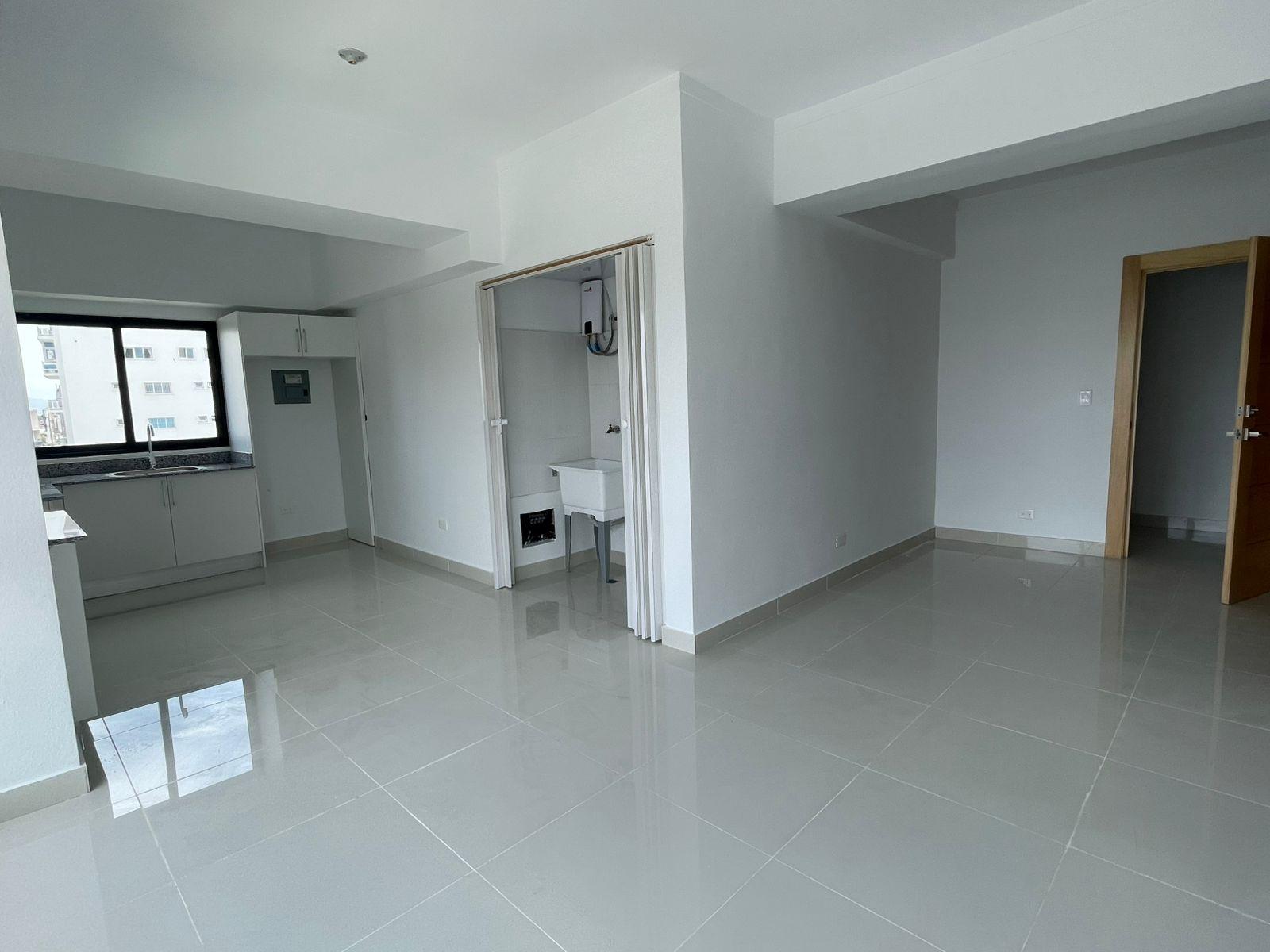 Apartamento con vista al mar en piso alto – Ideal para inversión o vivir