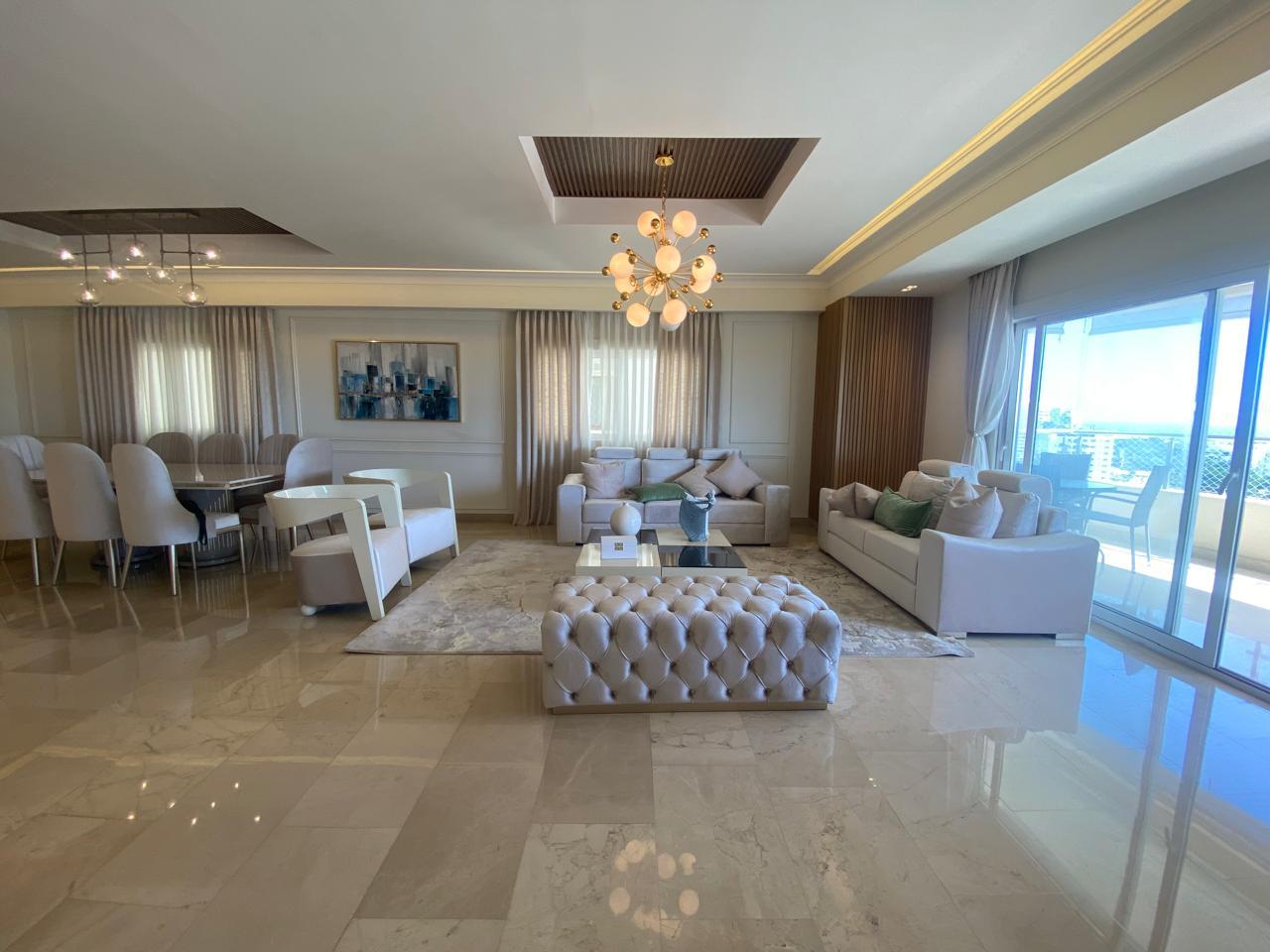 Apartamento de Lujo en Avenida Enriquillo