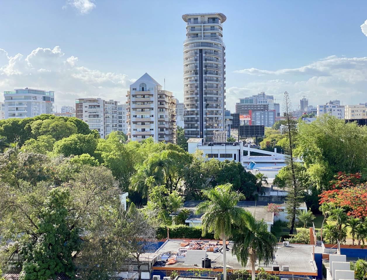 Apartamento Nuevo en Venta en Bella Vista, a Pasos del Parque Mirador Sur