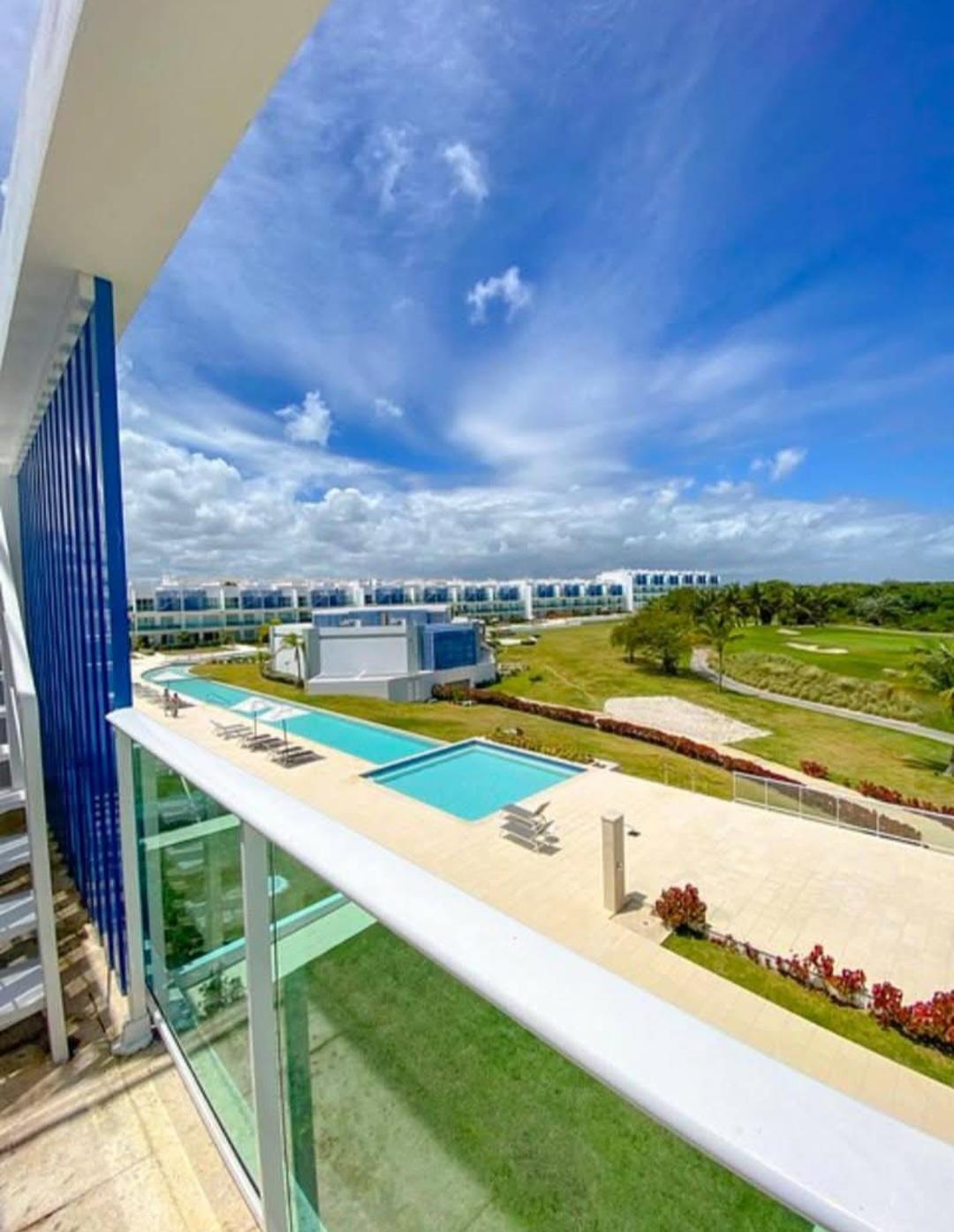 Penthouse amueblado en el exclusivo complejo Cana Rock, ubicado dentro del codiciado destino de Cana Bay