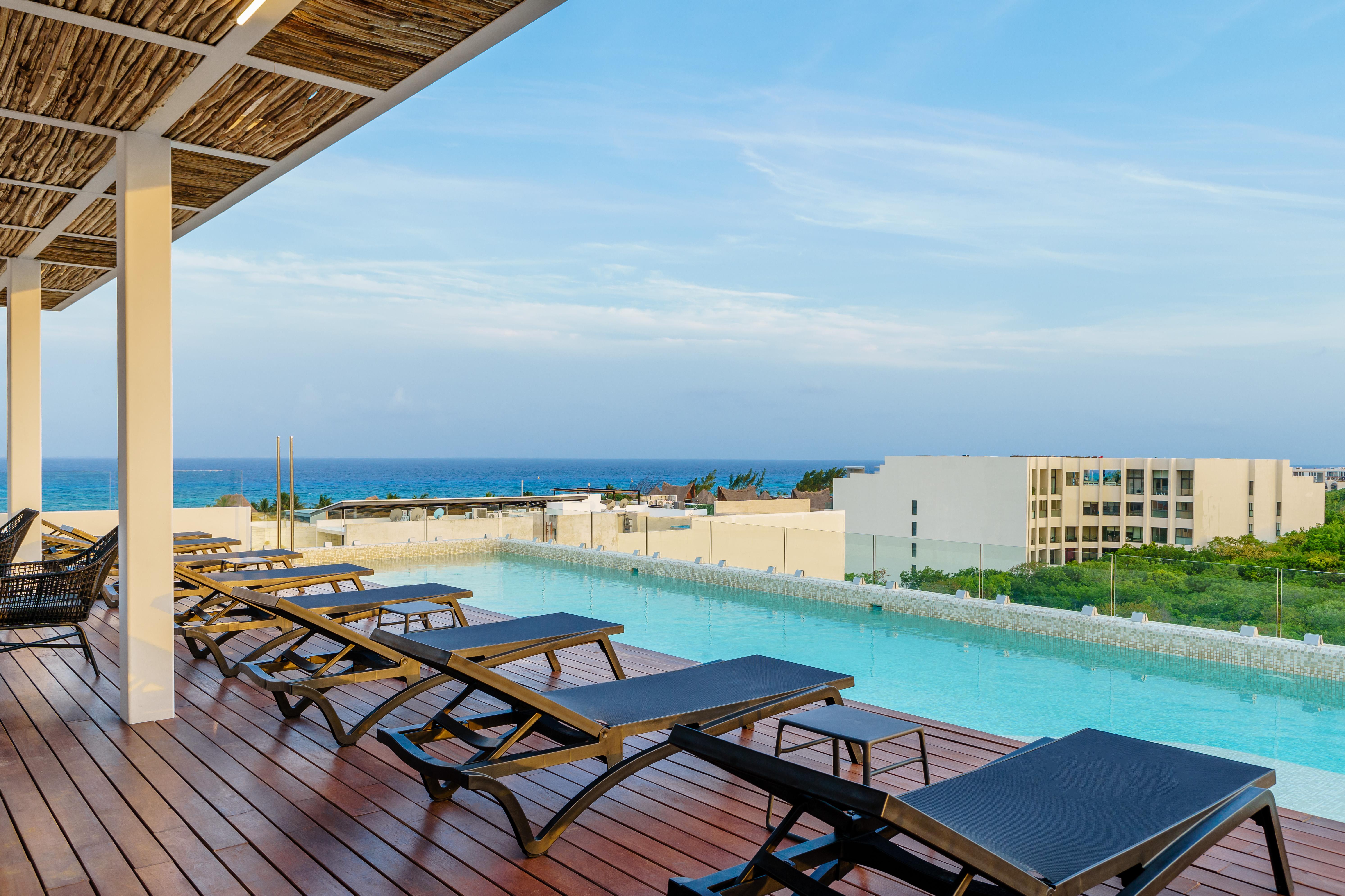 Turn-Key 1-Bedroom Condo for Sale in Playa del Carmen – Steps from 5th Ave & Beach | $229K USD