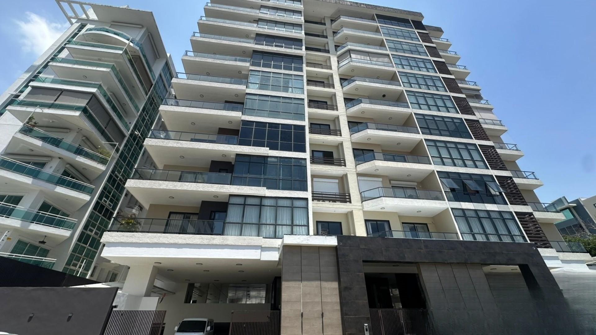 Modern apartment one bethdroom in Evaristo Morales