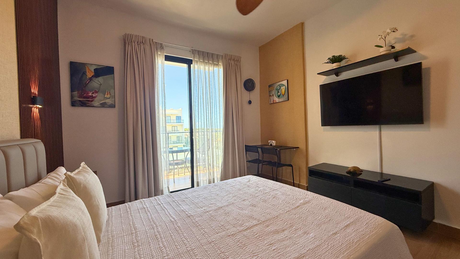 Your Dream Studio: Furnished, with Pool and Balcony in the Center of Downtown Bávaro