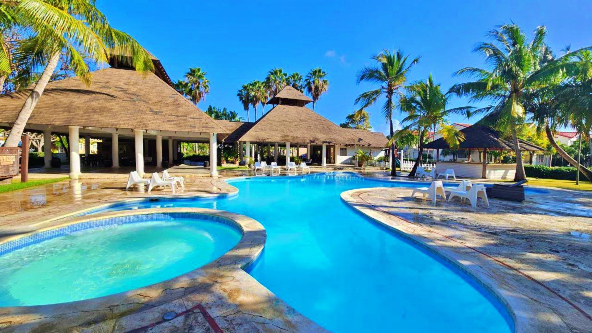 3 Bedroom Villa with Beach Access  Steps from Bavaro  Beach