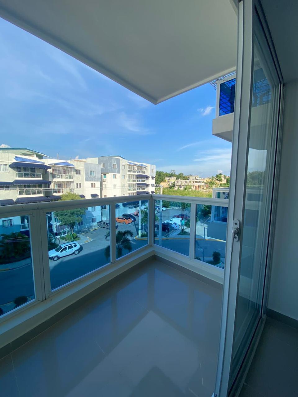 DE OPORTUNIDAD HERMOSO APARTAMENTO EN SANTO DOMINGO NORTE