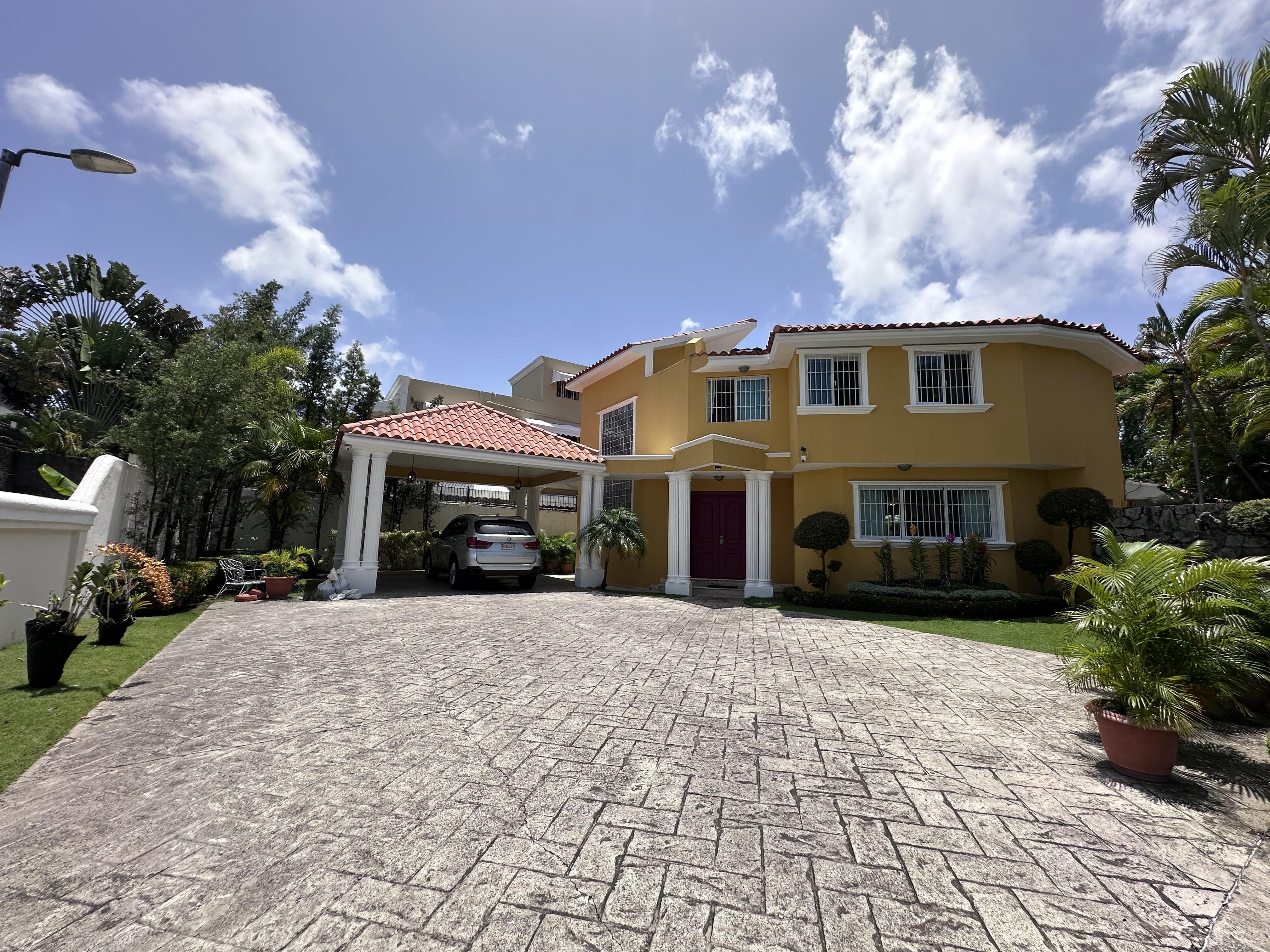 Casa en Venta en Las Praderas