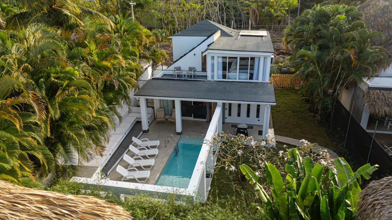 Moderna villa a la venta cerca de la playa