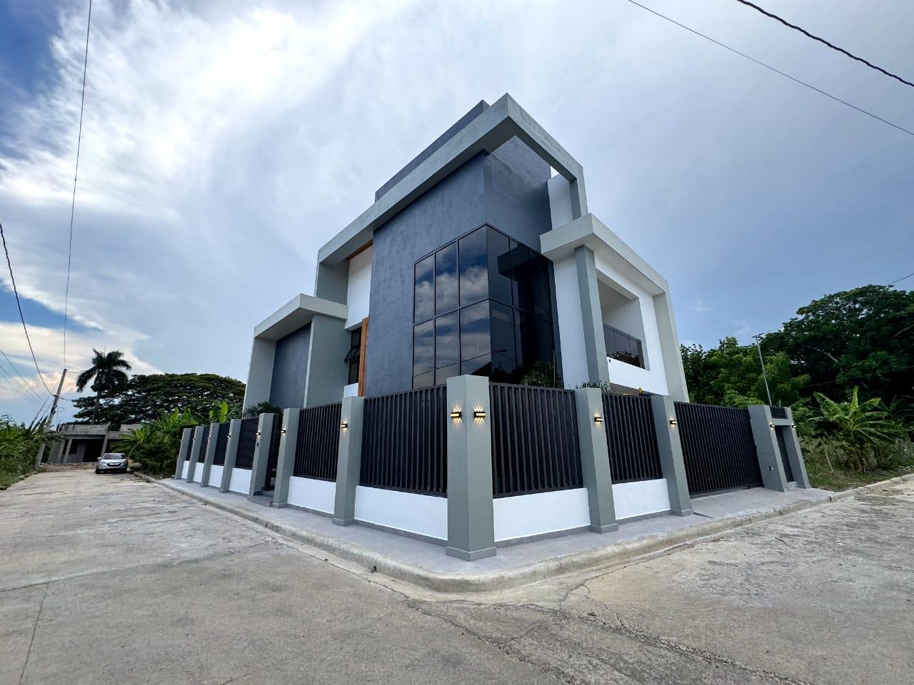 CASA EN VENTA, PARAISO DE CANCA. TAMBORIL