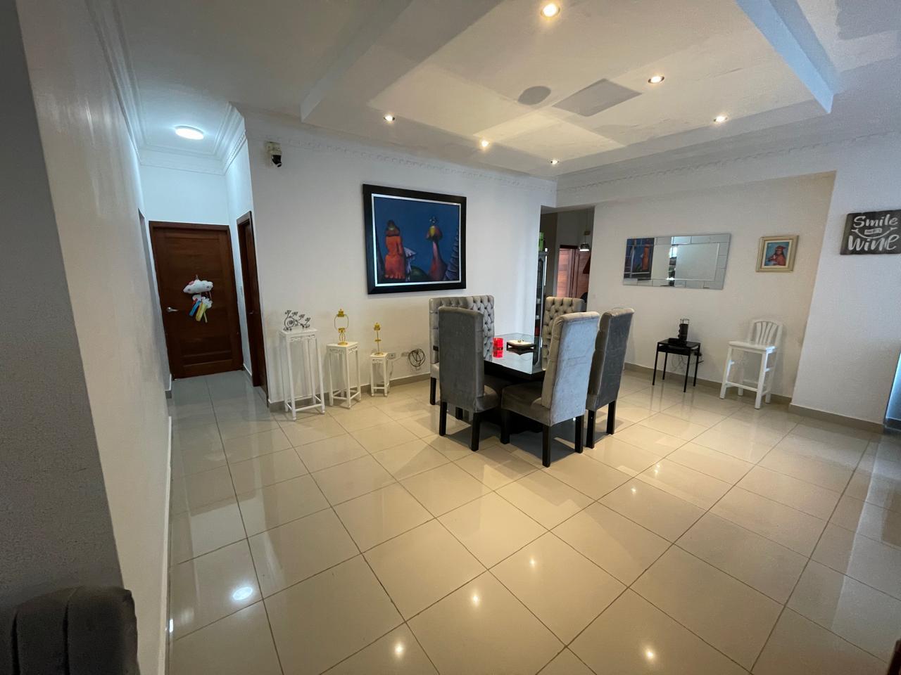 Apartamento en Venta en Renacimiento | 3 Habitaciones, 2 Parqueos y 137 m²