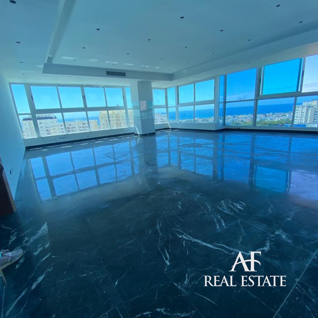 Penthouse in Los Cacicazgos