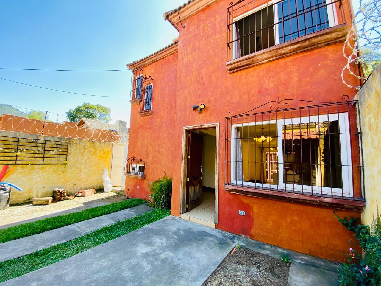 5096 Bonita Casa en Venta en Residenciales San Dionisio