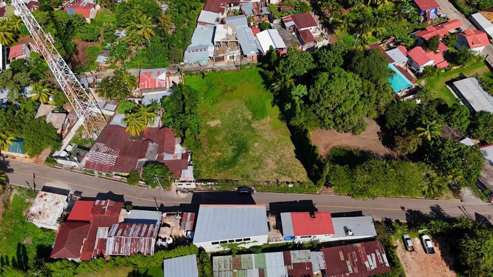 6091 - PRECIOSO TERRENO EN VENTA EN RIO DULCE, IZABAL - FS
