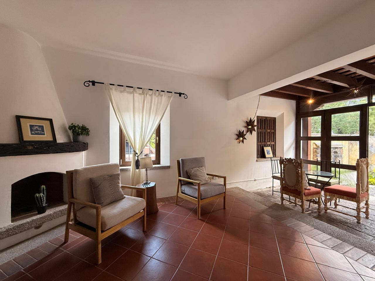 6249 - APARTAMENTO AMUEBLADO EN ALQUILER A SOLO 4KM DE ANTIGUA GUATEMALA - 6249