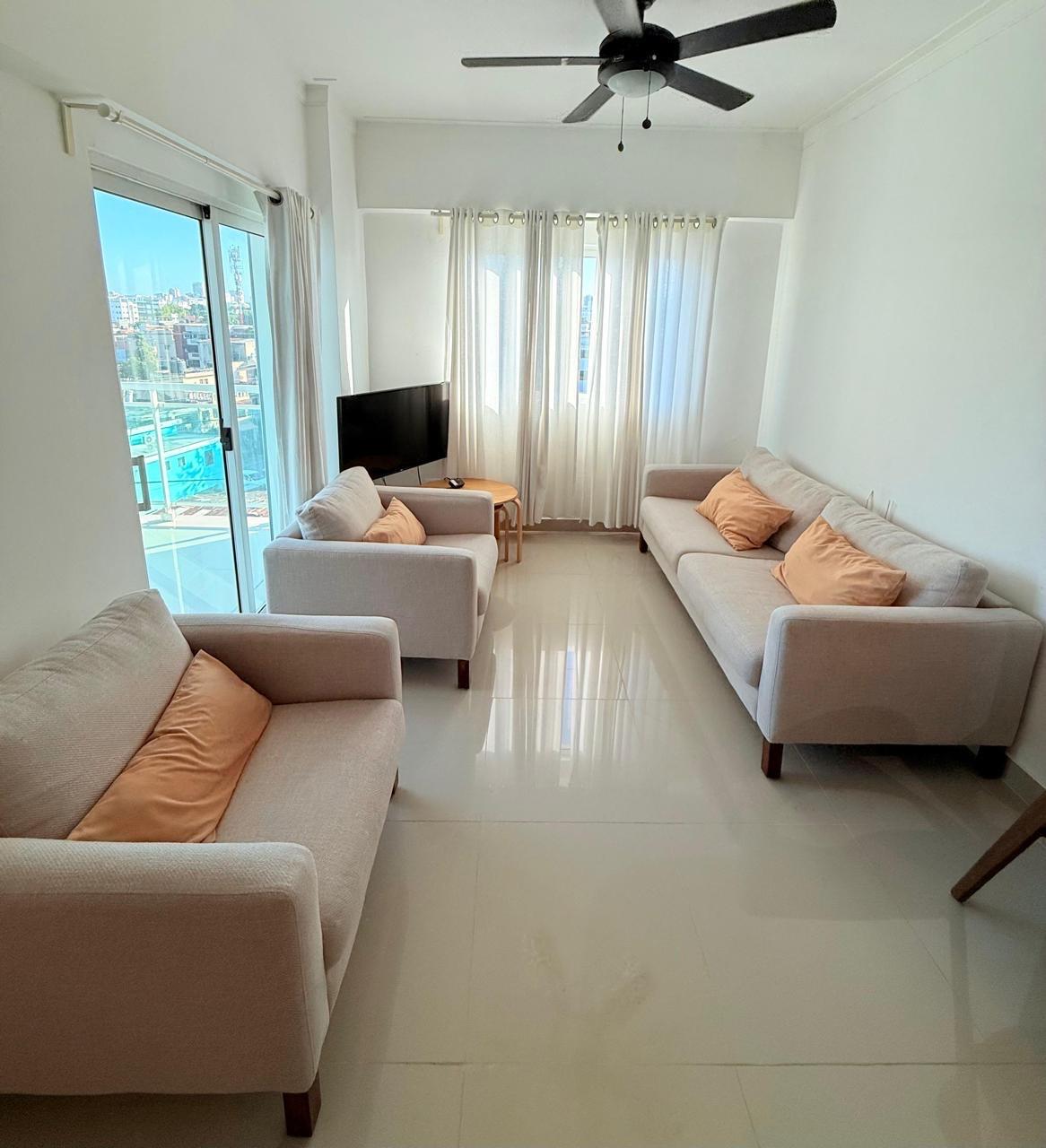 Penthouse meublé sur deux étages à Castellana