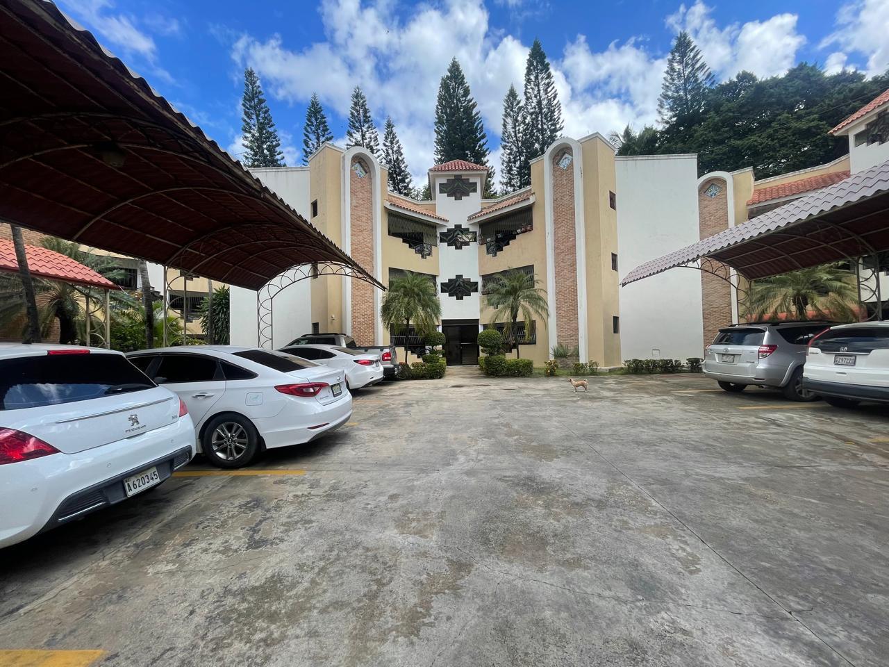 APARTAMENTO AMUEBLADO EN VENTA PRÓXIMO A HACHE
